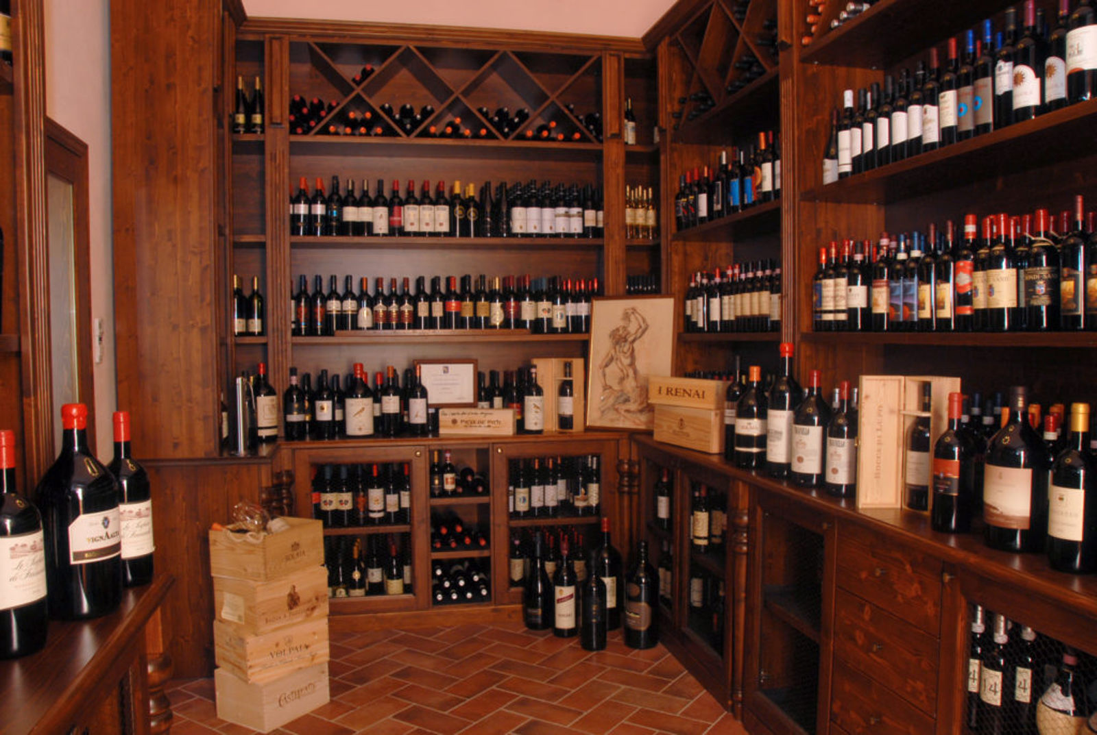 La cantina di Pisa Wine Lovers